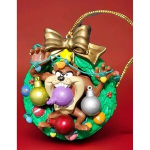 VINTAGE Tasmanian Devil Taz Wreath Christmas Ornament 2.5" 1999 Looney Tunes